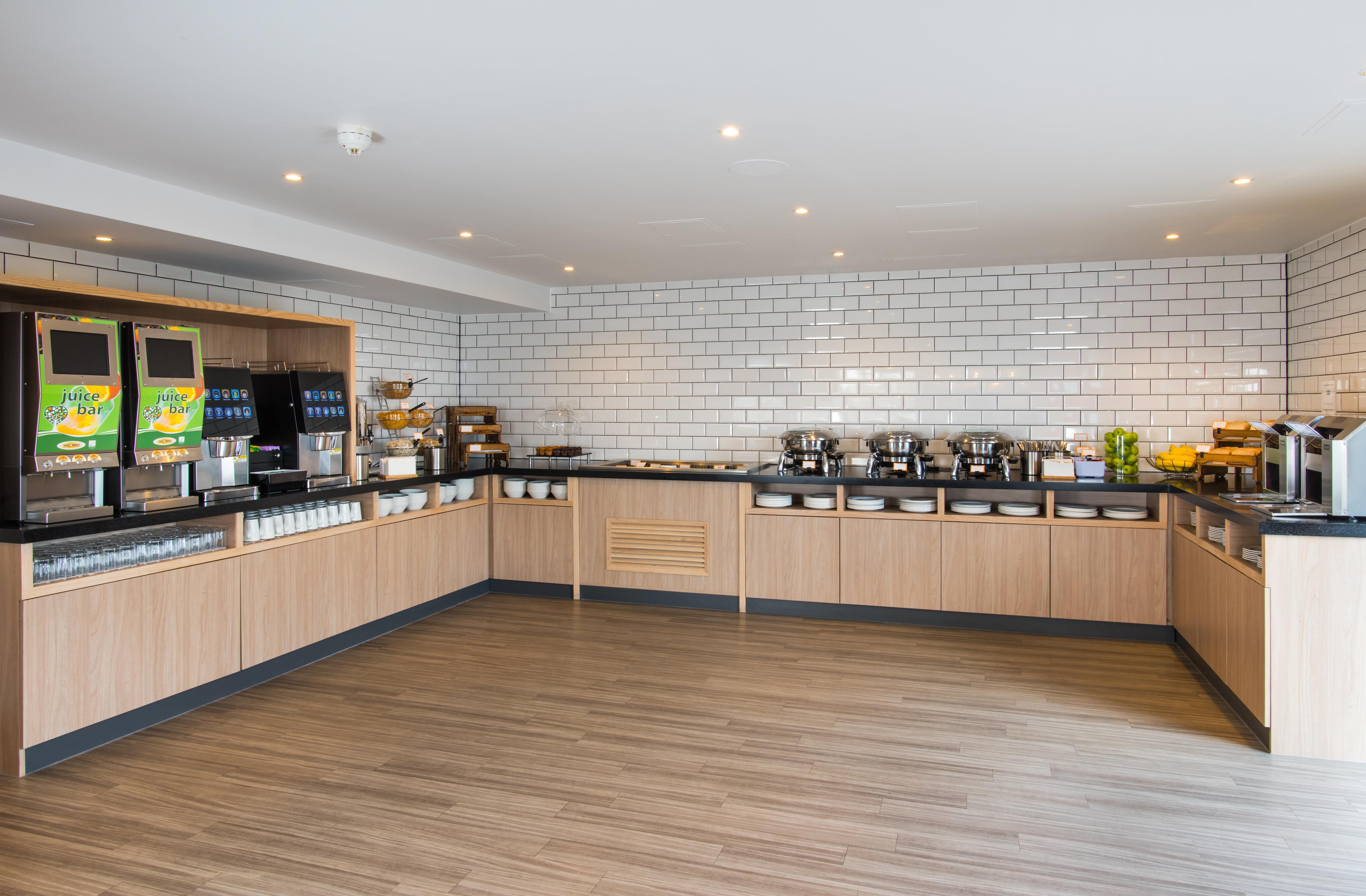 Holiday Inn Express Southampton West By Ihg Totton Exterior foto