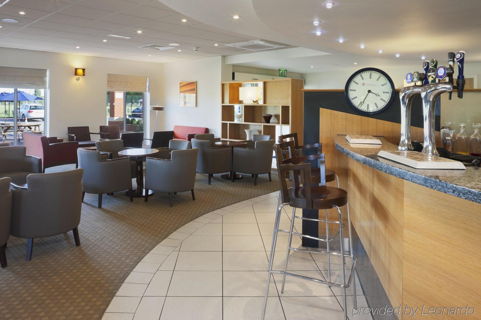 Holiday Inn Express Southampton West By Ihg Totton Restaurant foto